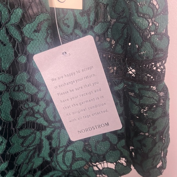 New Eliza J Dresses Bell Sleeve Floral Applique Lace Shift Dress Emerald size 4p - Picture 5 of 11